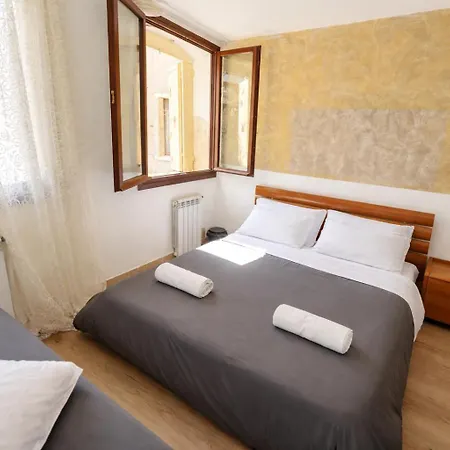 Aparthotel Zen Santa Lucia Venice